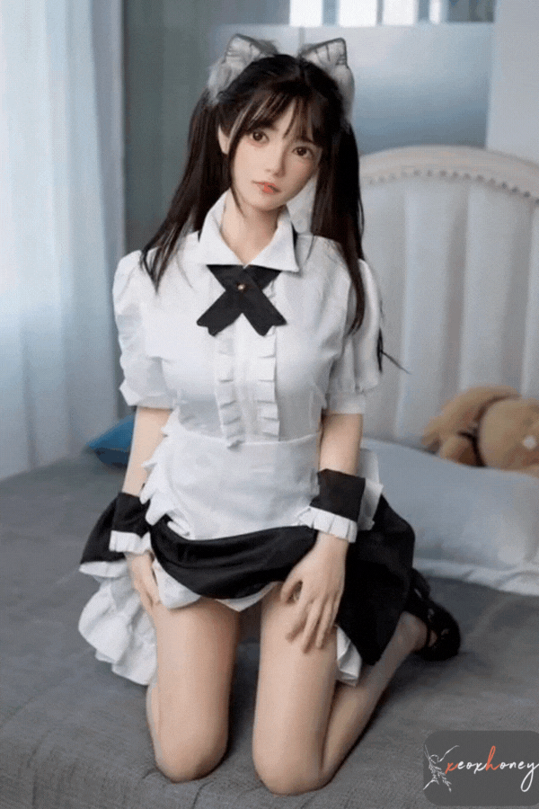 kyoko mini doll