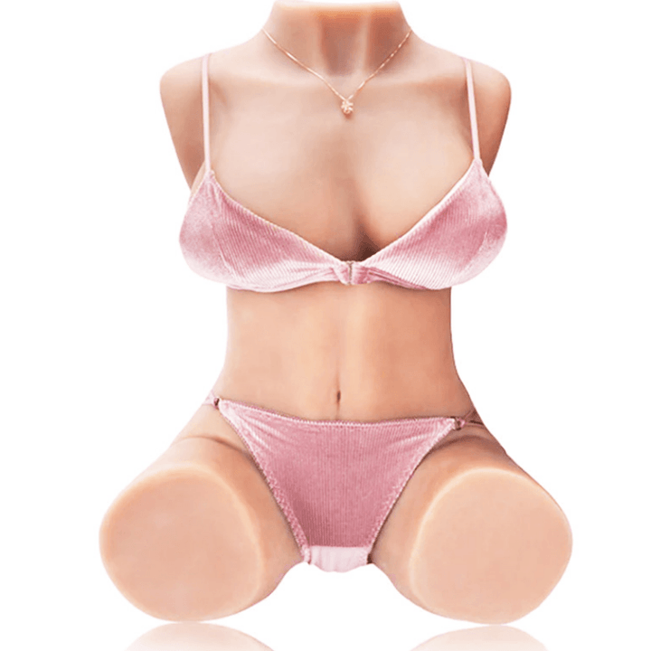 Vue générale de Merida, le buste masturbateur ultra réaliste avec seins généreux et courbes sensuelles